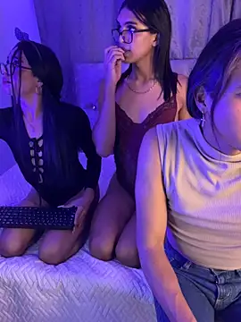 Tentacion Milly online show from April 29, 2026, 6:28 am