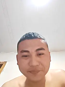 xiaocui06 online show from March 17, 2026, 12:52 pm