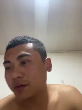 xiaocui06 online show from March 29, 2026, 12:05 pm