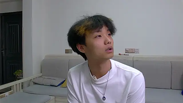 icecream-002 online show from March 30, 2026, 3:40 am