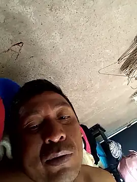 robert234789 online show from March 10, 2026, 3:50 pm