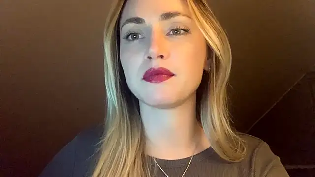 ScarlettSensitive online show from March 29, 2026, 8:20 pm