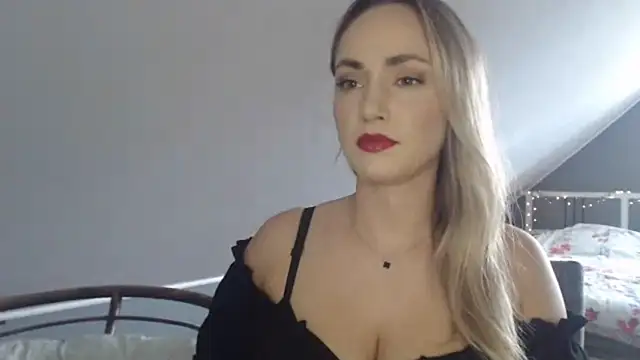 ScarlettSensitive online show from June 24, 2026, 2:27 pm