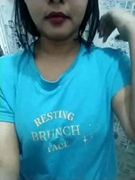 Chandrika Yadav online show from April 11, 2026, 7:07 pm