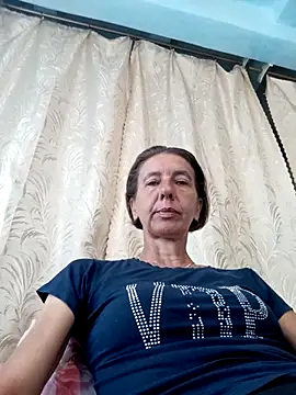 Tania9876 online show from July 13, 2026, 7:22 am