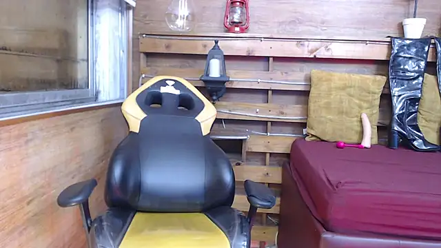 vayolettatto bigass online show from March 24, 2026, 12:21 pm