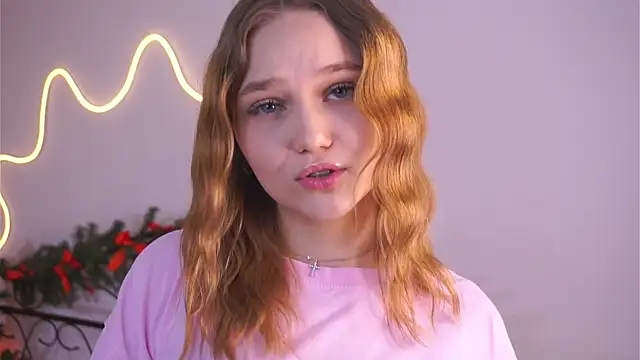 MinervaMarso online show from March 16, 2026, 6:56 pm