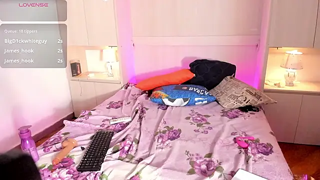 AvaJamess online show from March 28, 2026, 8:03 am