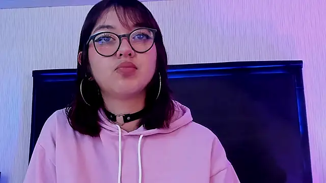 LilithBluum online show from March 26, 2026, 11:38 am