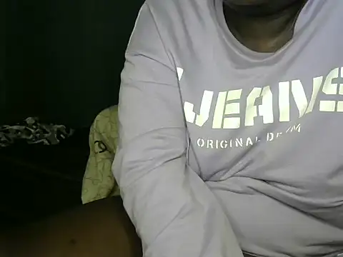 Sexxybella  online show from June 15, 2026, 3:31 am