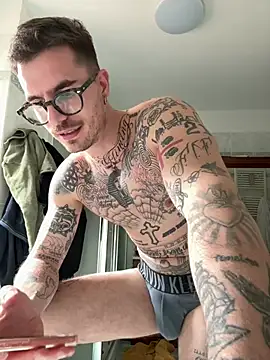 matC of online show from March 22, 2026, 3:26 pm