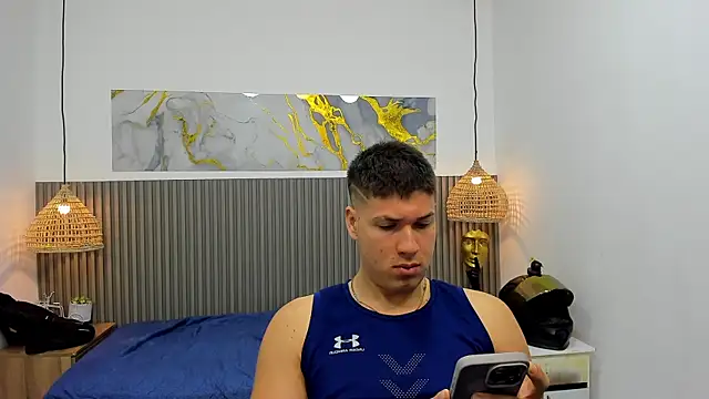 AlessandroFranco online show from July 9, 2026, 1:26 pm