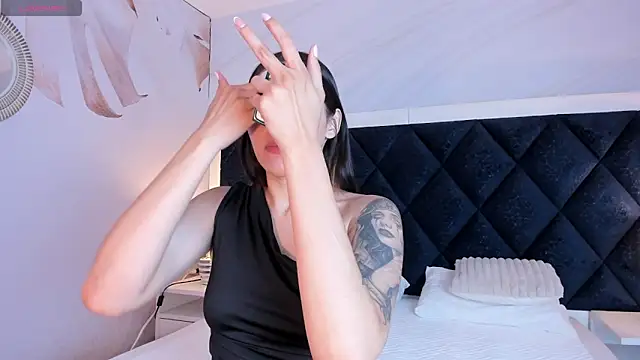 Adalyn Cute online show from April 25, 2026, 11:35 am