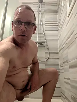 Snapshot of Gaston6666 chatting on March 11, 2026, 9:10 pm Gaston6666 online show from March 11, 2026, 9:10 pm