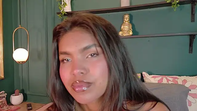 ZoeyMonroe  online show from April 16, 2026, 3:07 am