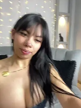 Snapshot of Queen_Chanel_XXX chatting on May 26, 2026, 8:05 pm Queen Chanel XXX online show from May 26, 2026, 8:05 pm