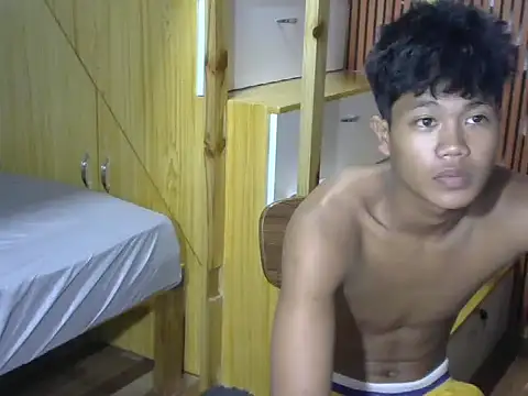 martylow online show from March 12, 2026, 11:38 am