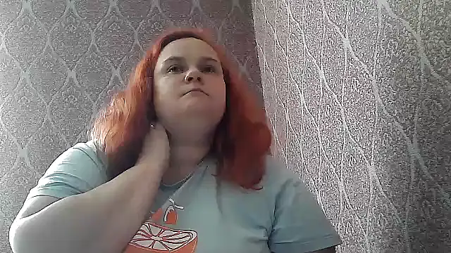DollyGersonn online show from June 5, 2026, 8:42 am
