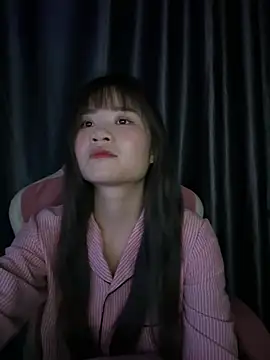 Cum-withyou online show from April 1, 2026, 4:04 pm