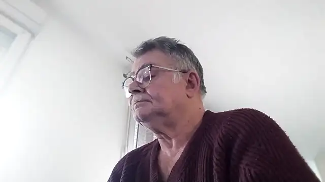 oura online show from April 22, 2026, 5:43 am