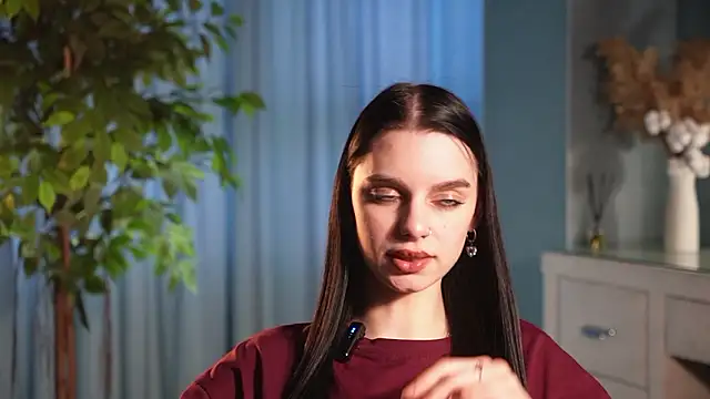 KeikoPatras online show from March 11, 2026, 10:54 am