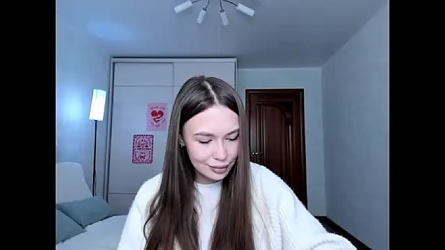 kittiangel00 online show from April 10, 2026, 4:39 am