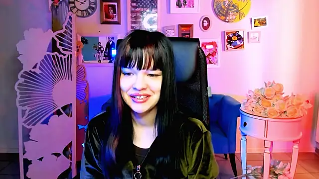 MeganBlosom online show from March 11, 2026, 6:19 am