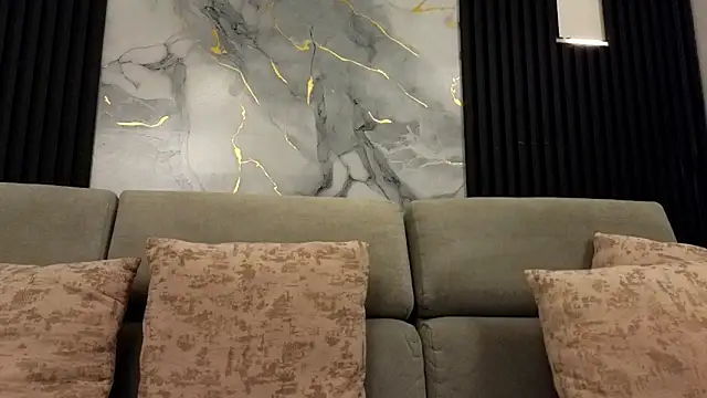 megan vg online show from April 16, 2026, 3:18 am