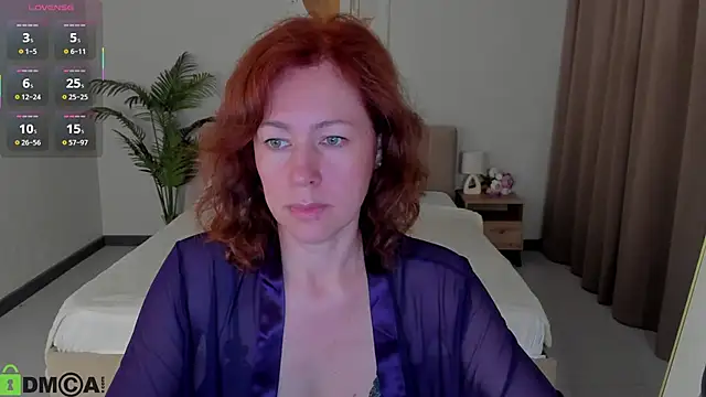 LeticiaRomano online show from May 7, 2026, 4:07 am