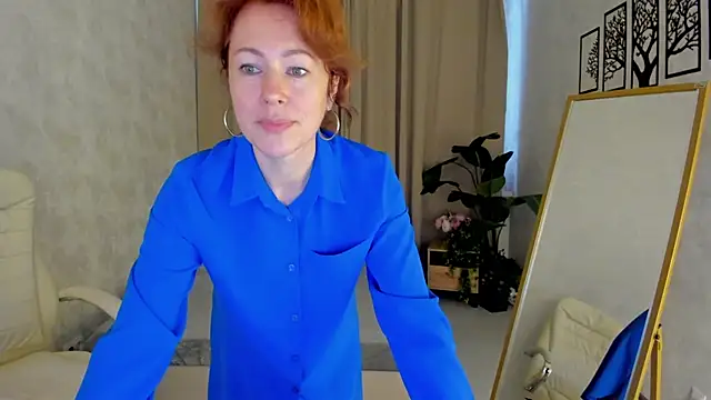 LeticiaRomano online show from June 9, 2026, 4:02 am