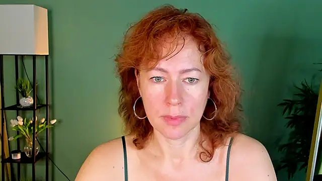 LeticiaRomano online show from June 27, 2026, 4:06 am