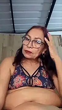 HOT LATINA20 online show from July 2, 2026, 1:49 am