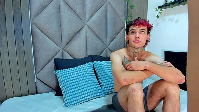 KatAmbers   online show from March 26, 2026, 8:03 pm