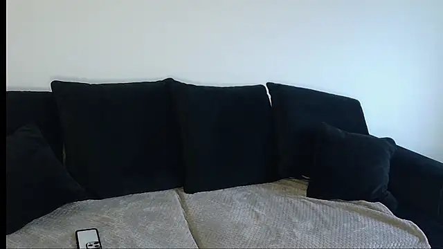 anastaziaolyjnikk online show from April 7, 2026, 4:40 pm