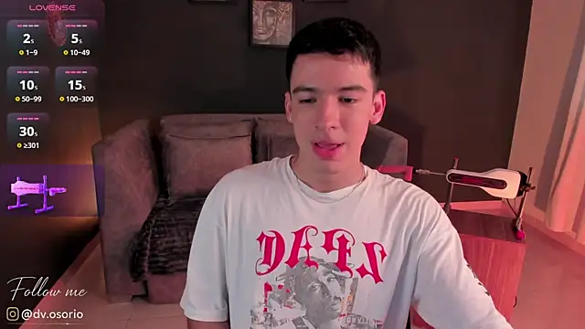 Snapshot of david_osorio chatting on May 9, 2026, 8:25 pm david osorio online show from May 9, 2026, 8:25 pm