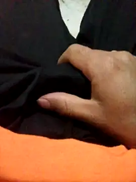 Ang3l 19 online show from April 10, 2026, 3:23 am