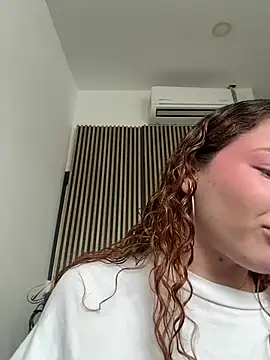 AphroditeSweett online show from May 2, 2026, 8:58 pm