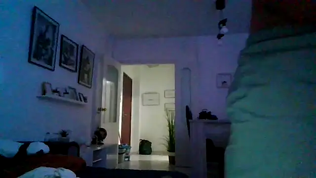 yanick931 online show from April 3, 2026, 3:04 am