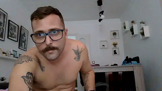 yanick931 online show from June 10, 2026, 12:59 pm