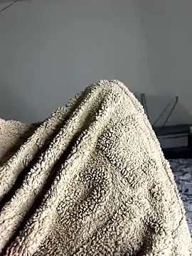 ines chaude78 online show from March 25, 2026, 2:17 am