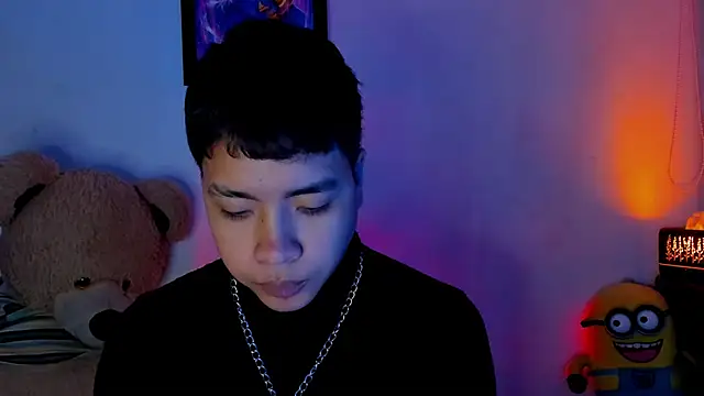 Lee Colee online show from April 3, 2026, 1:14 am