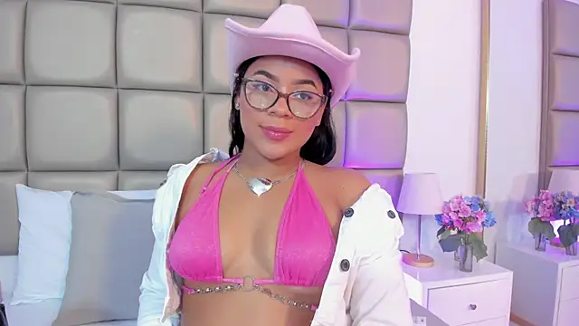 lilly williamss online show from March 27, 2026, 3:23 am