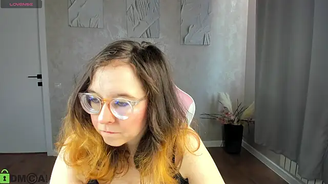 Aleks-caster online show from May 15, 2026, 1:12 am