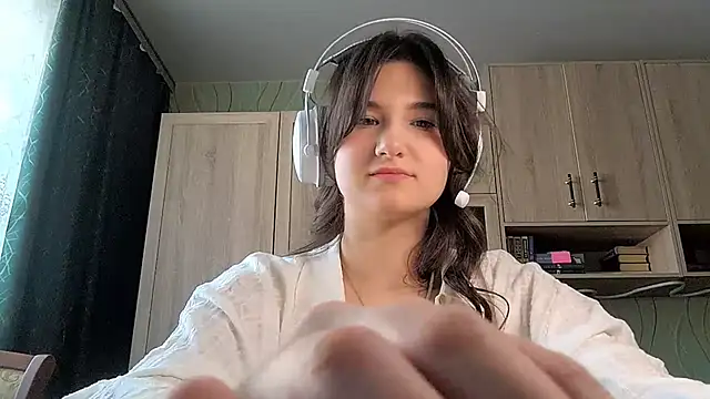 MiryDeni online show from March 13, 2026, 9:16 am