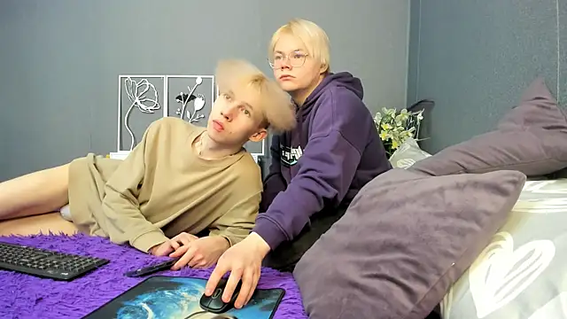 Mark Brain online show from April 5, 2026, 12:13 pm