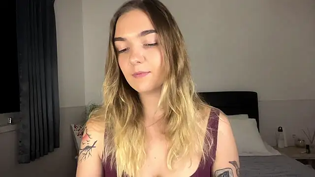 RoxyWet online show from July 9, 2026, 4:00 pm