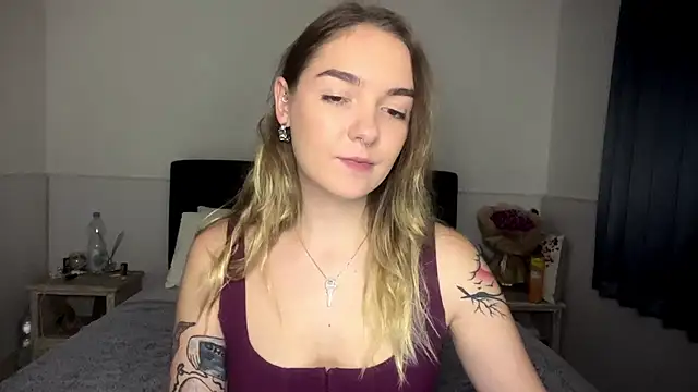 RoxyWet online show from July 29, 2026, 3:10 pm