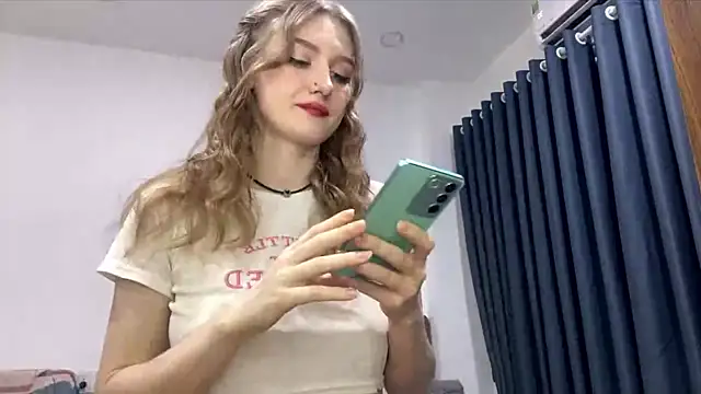 JanesSpace online show from April 19, 2026, 1:43 pm