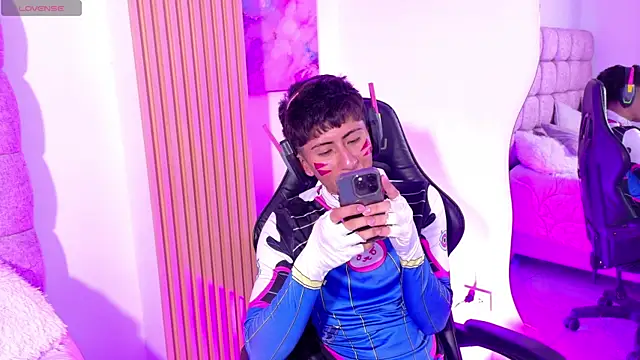 AndyJustgame  online show from June 21, 2026, 11:07 pm