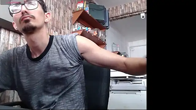 jhosuamoore online show from March 11, 2026, 6:58 pm